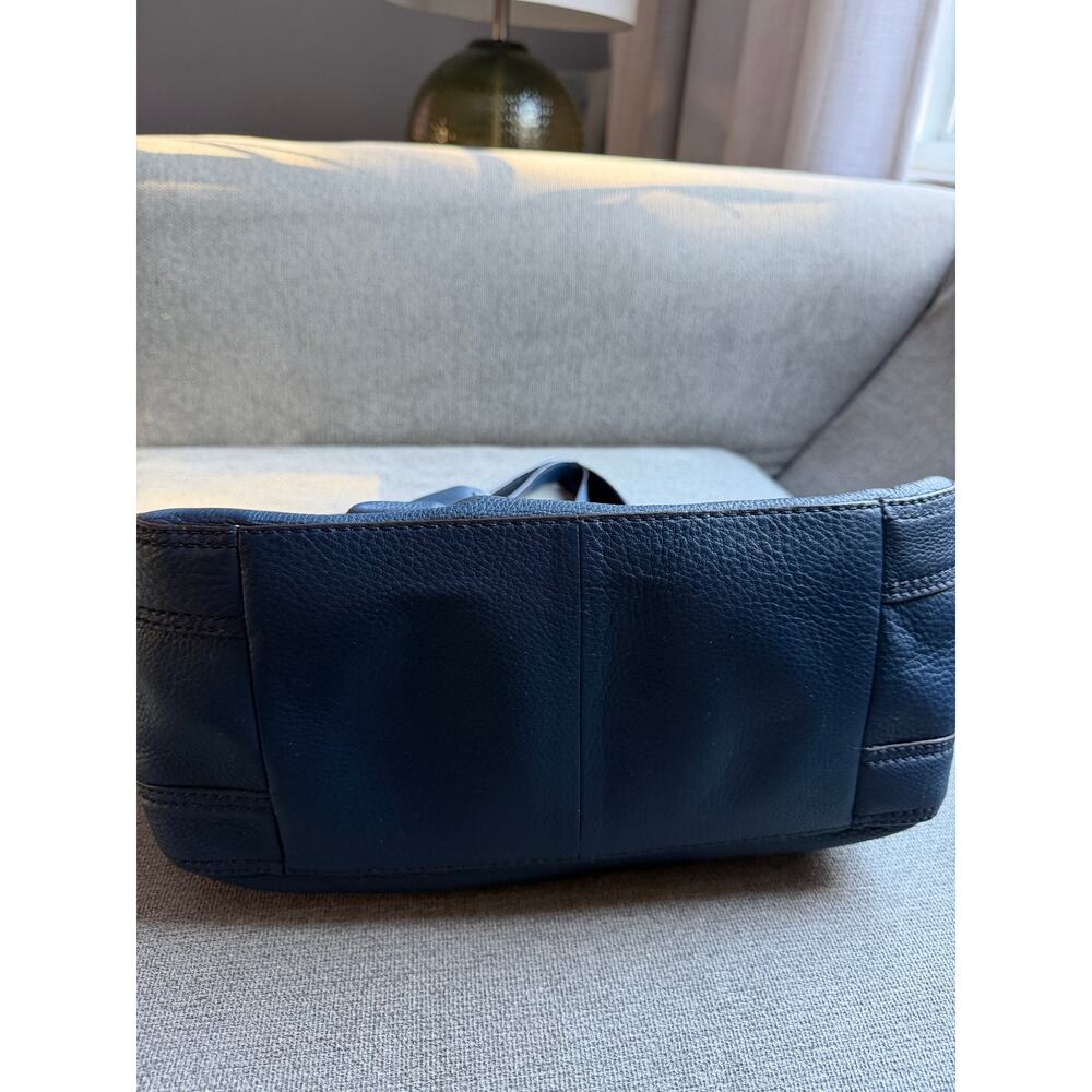 Michael Kors Leather Ludlow Drawstring Hobo Shoulder Bag Blue - Picture 8 of 13